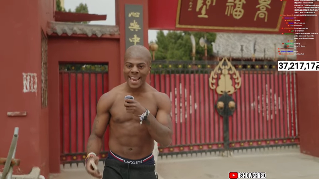  光頭造型！Speed中國行來到鄭州少林寺，上香拜佛學(xué)功夫