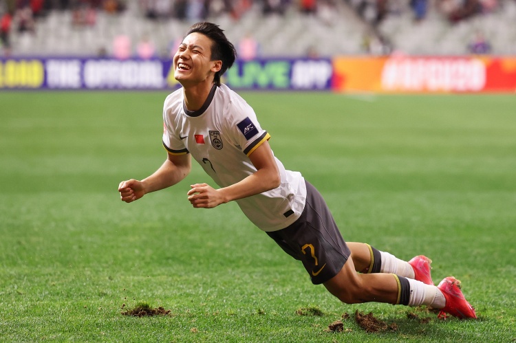  媒體人：國(guó)青1/4決賽避開(kāi)最忌憚的烏茲和伊朗，踢B組對(duì)手都有機(jī)會(huì)